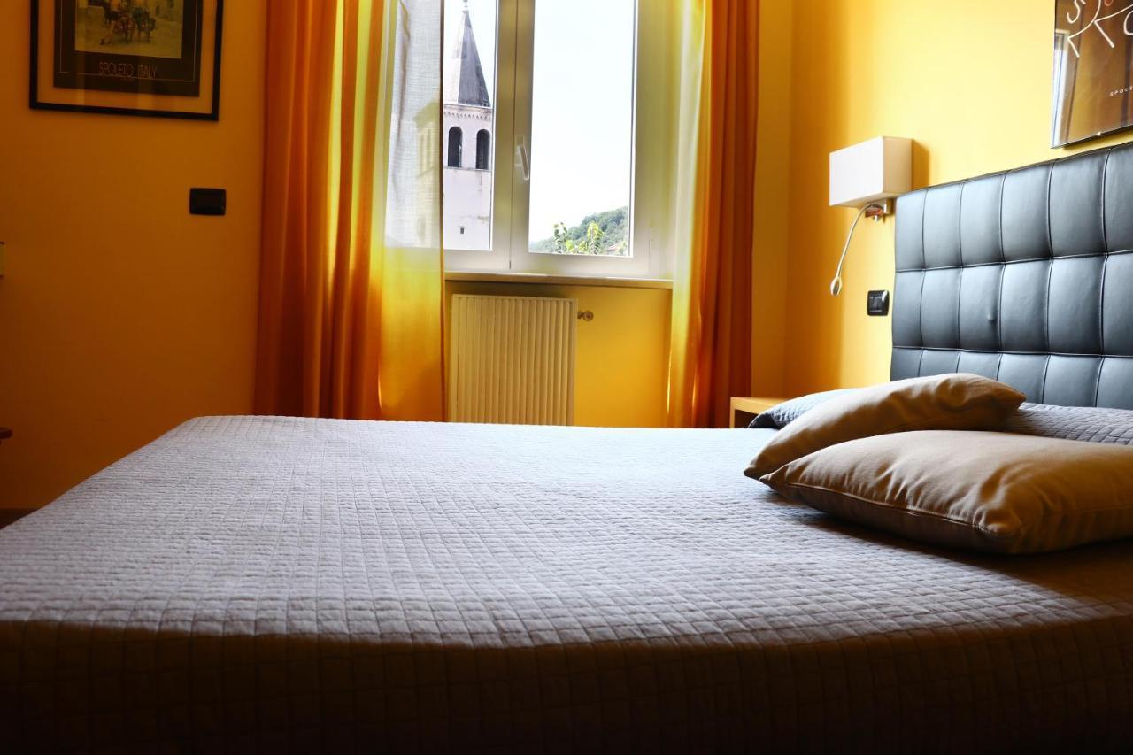 Single Room,378330322:JPEG