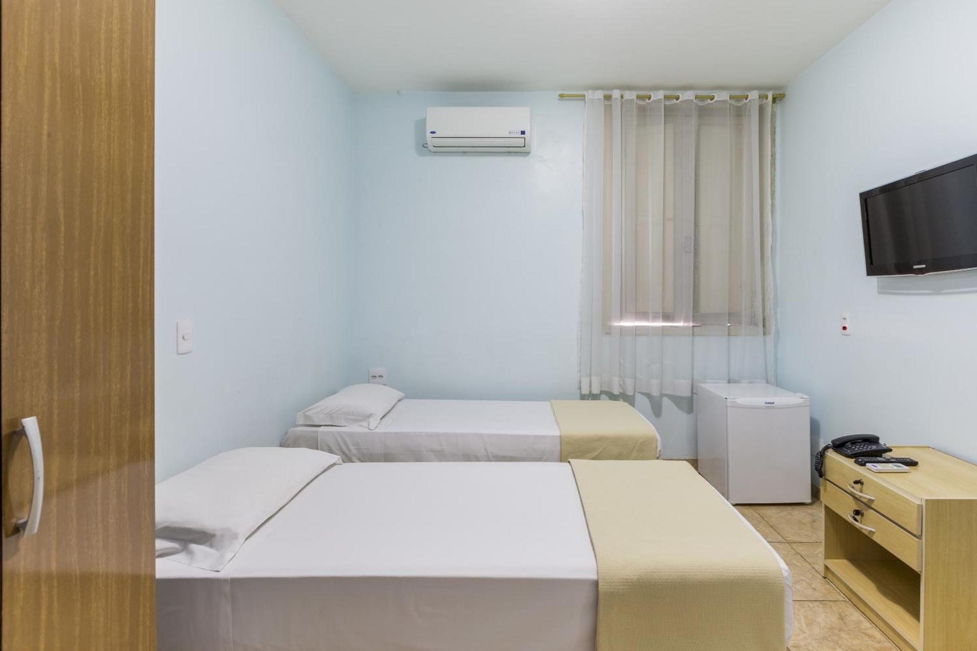 Quarto Standard com 2 Camas de Solteiro