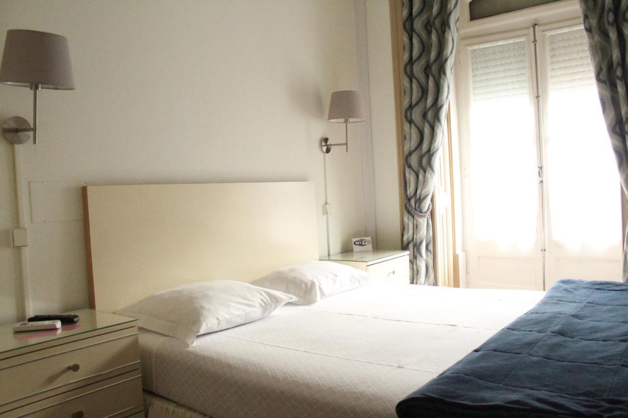 Double Room with Balcony,942526241:JPEG