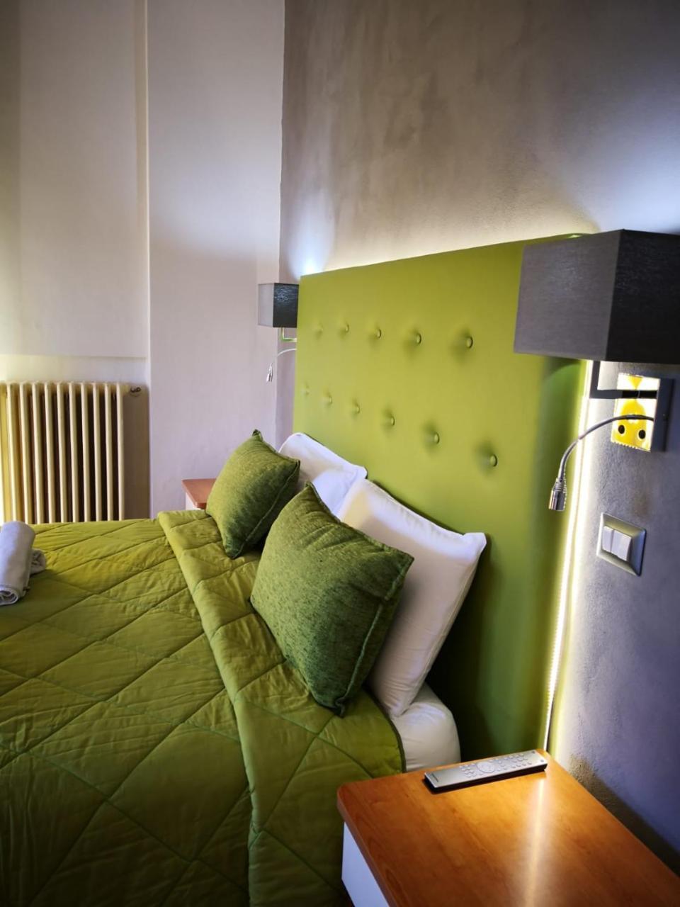 Triple Room,775623151:JPEG