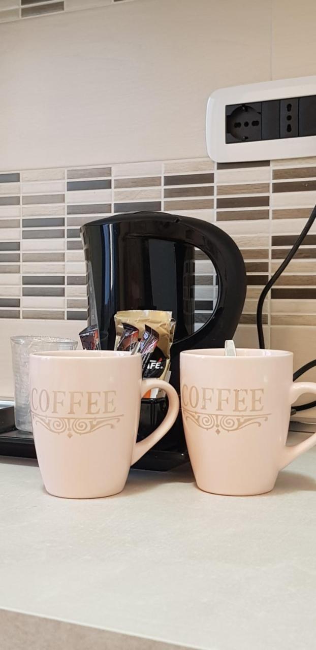 Superior Studio Kitchenette,743271754:JPEG