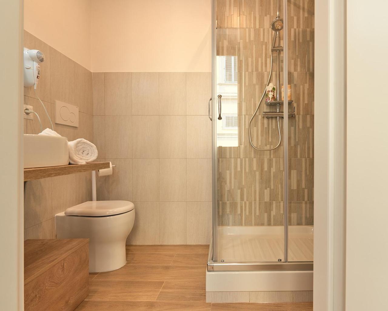 Double Room with Private Bathroom,1498865833:JPEG