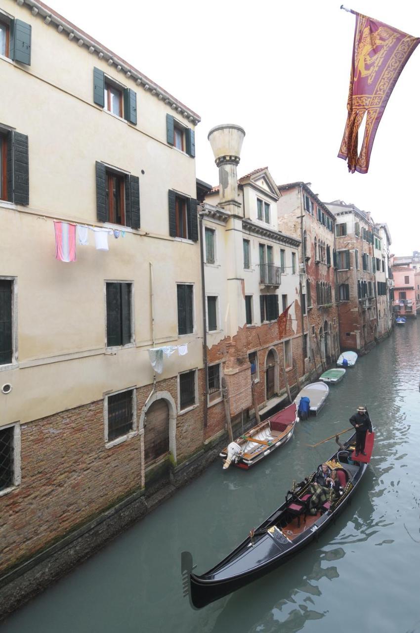 Superior Double Room with Canal View,776321935:JPEG