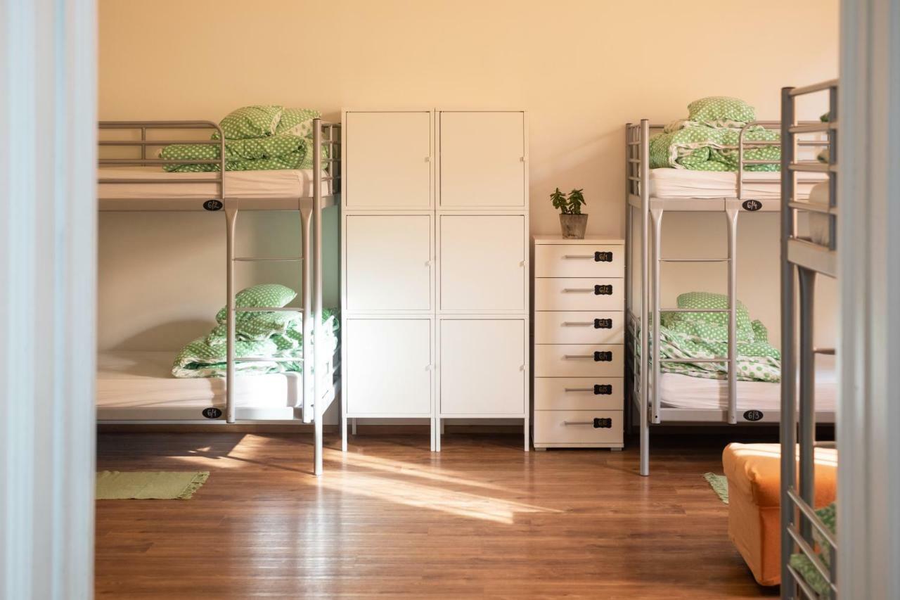 Posto Letto in Dormitorio per 6 Persone