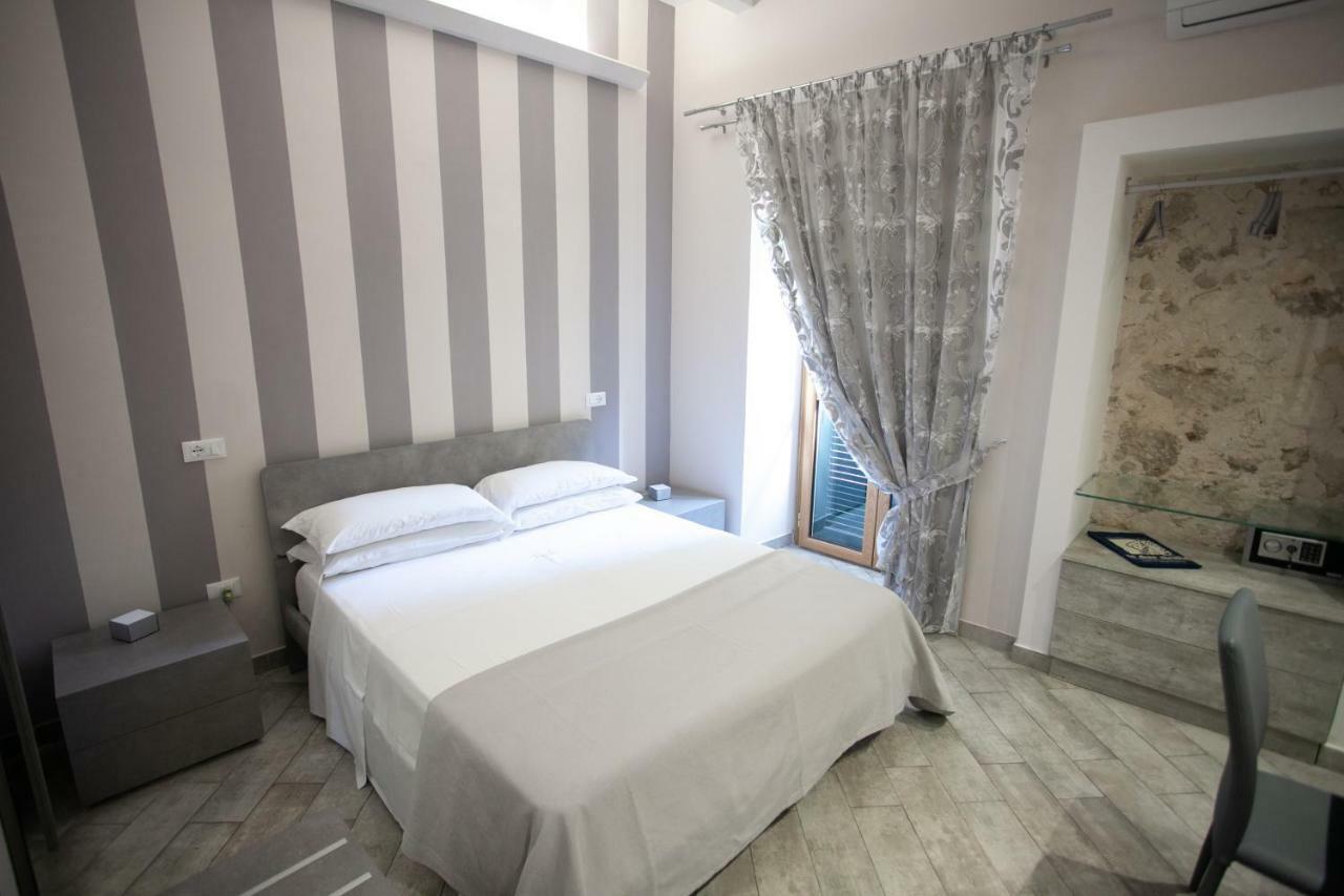 Superior Double Room,779445744:JPEG