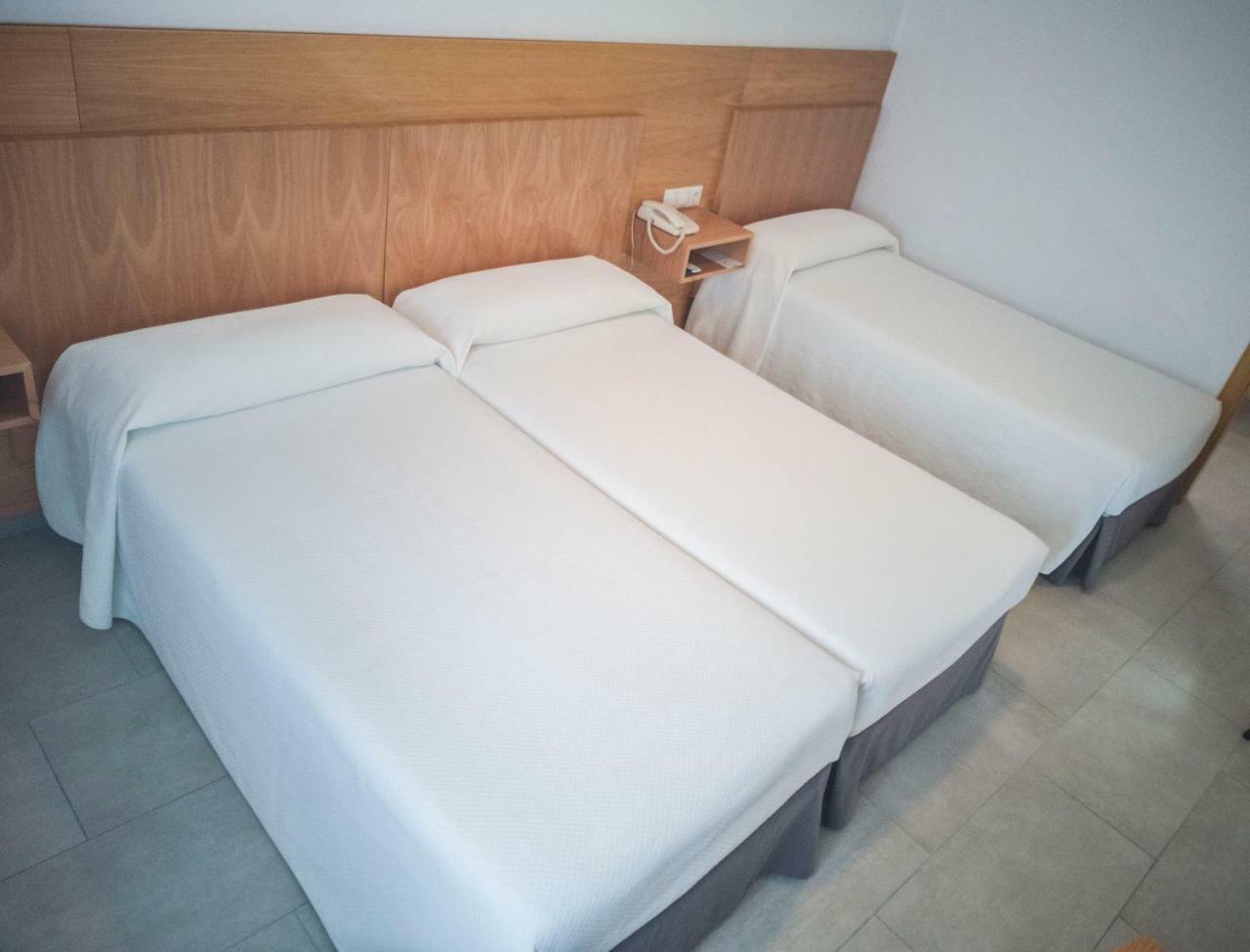 Twin Room Extra Bed,781079958:JPEG