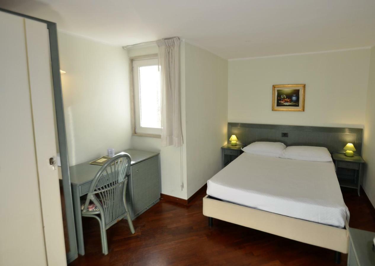 Economy Double Room,784255437:JPEG