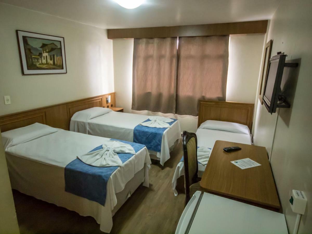 Standard Triple Room 3 Single Beds