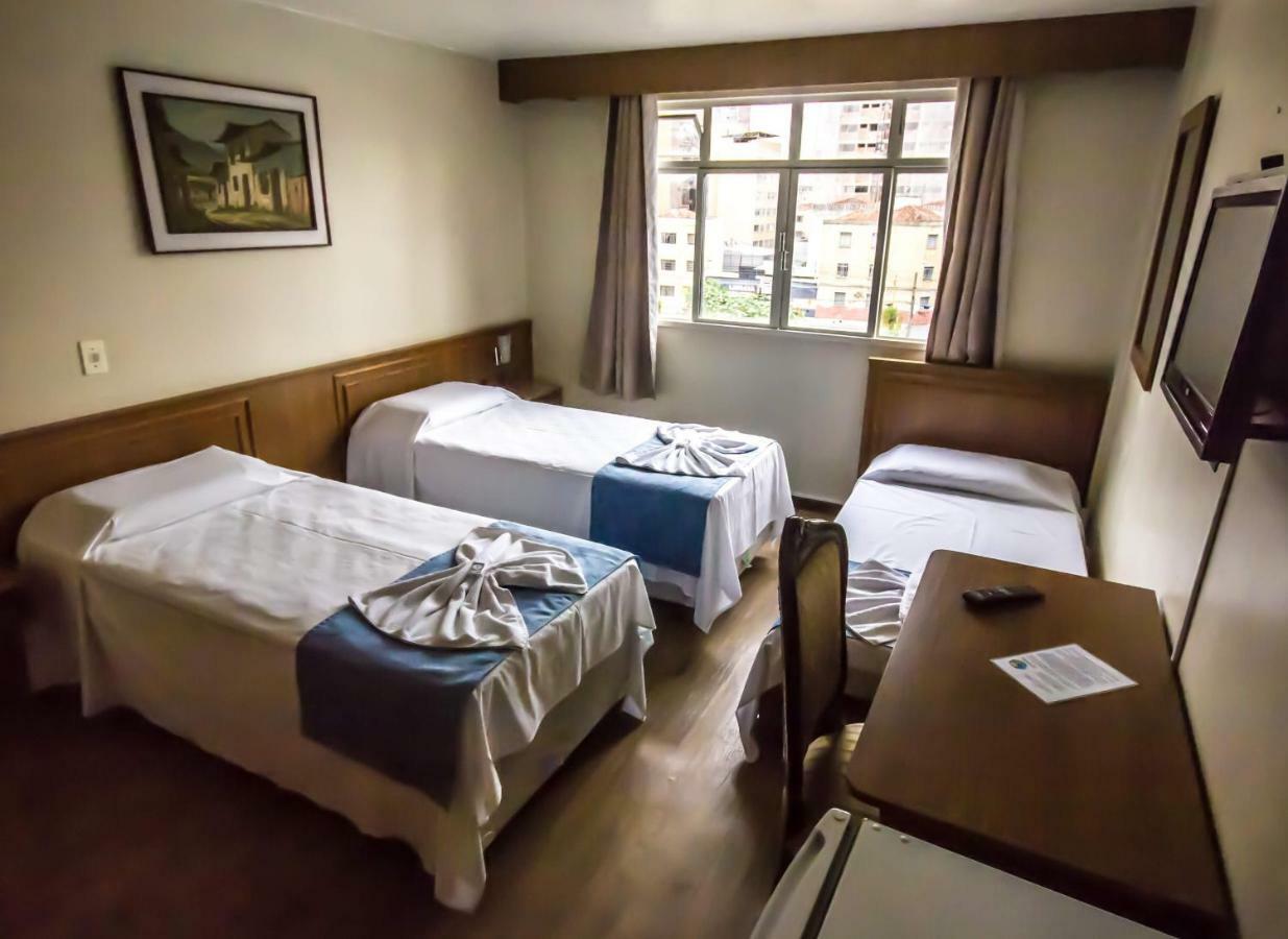 Standard Triple Room 3 Single Beds