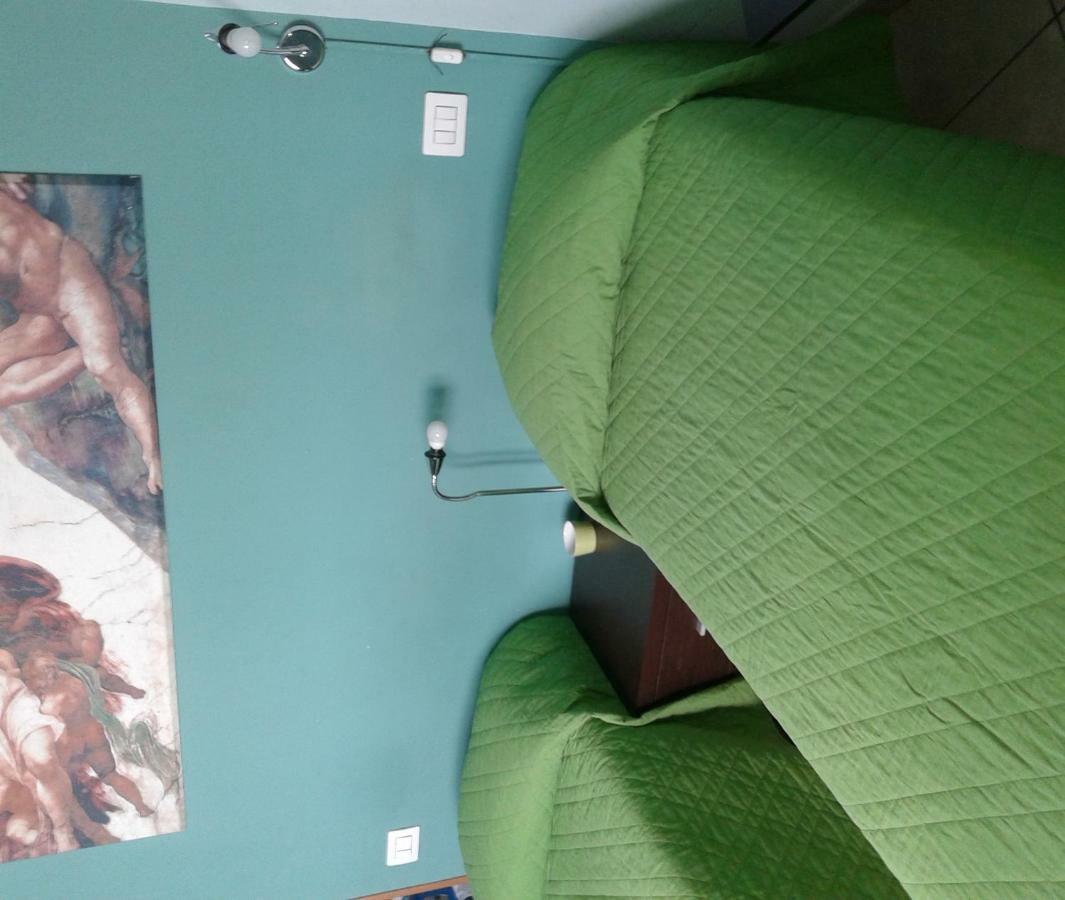 Triple Room,1031933539:JPEG