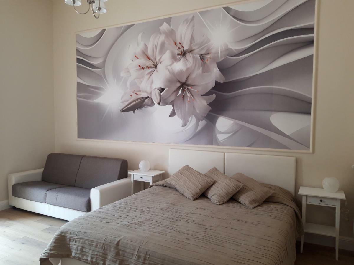Superior Double Room with Balcony,786189228:JPEG