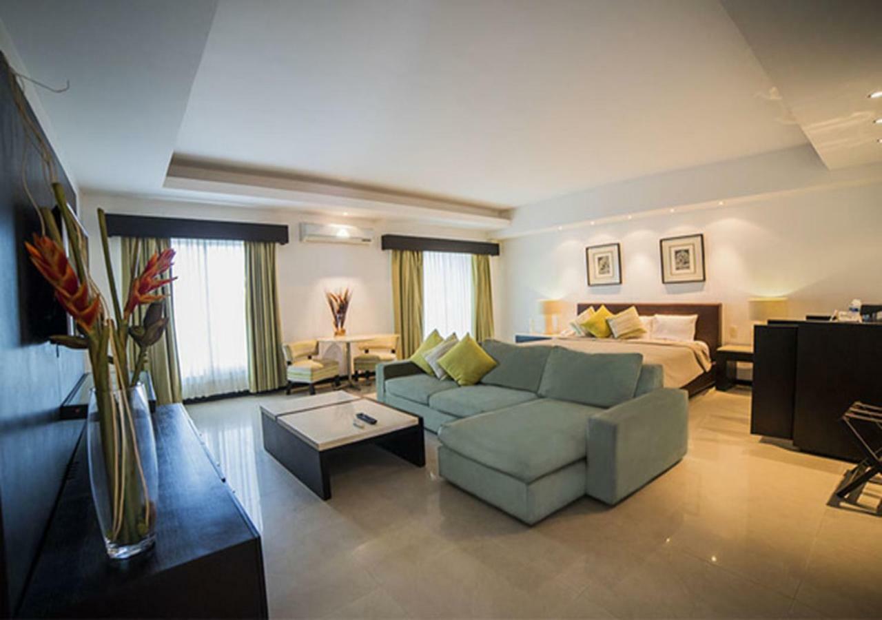Suite Principal con bañera de hidromasaje