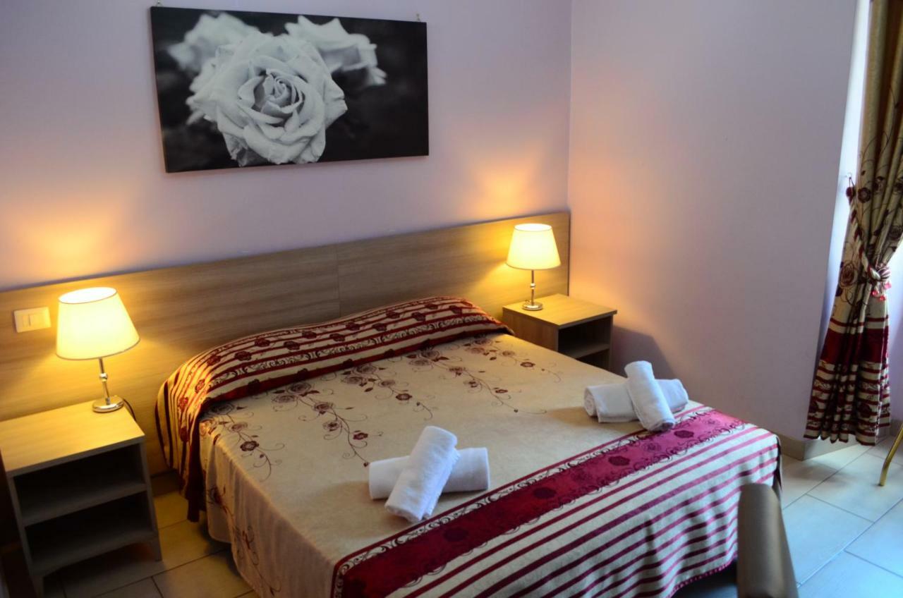 Double Room,1549371148:JPEG