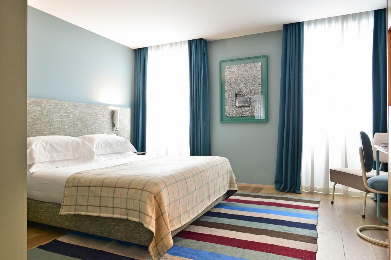 Premium Room,790775040:JPEG