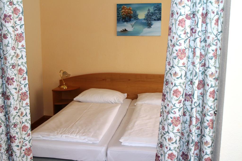 Double Room,79138317:JPEG