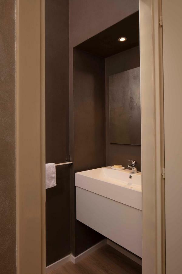Superior King Suite,812328880:JPEG