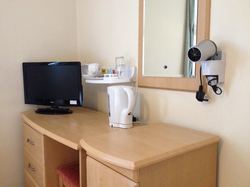 Twin Room with Private Bathroom,79535052:JPEG