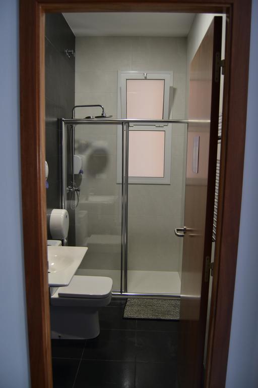 Single Room,239499349:JPEG