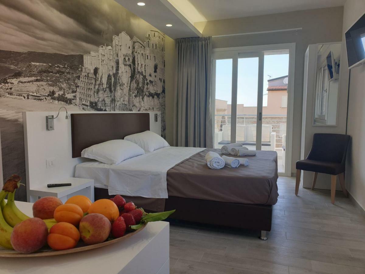 Double Room Terrace,1053670231:JPEG