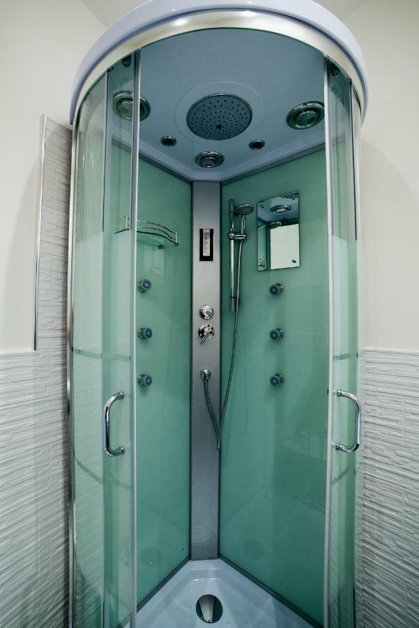 Deluxe Single Room,795804990:JPEG