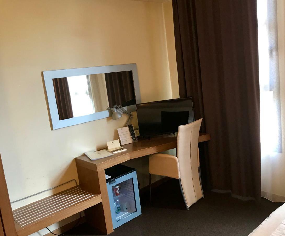 Classic Double or Twin Room,1100867928:JPEG