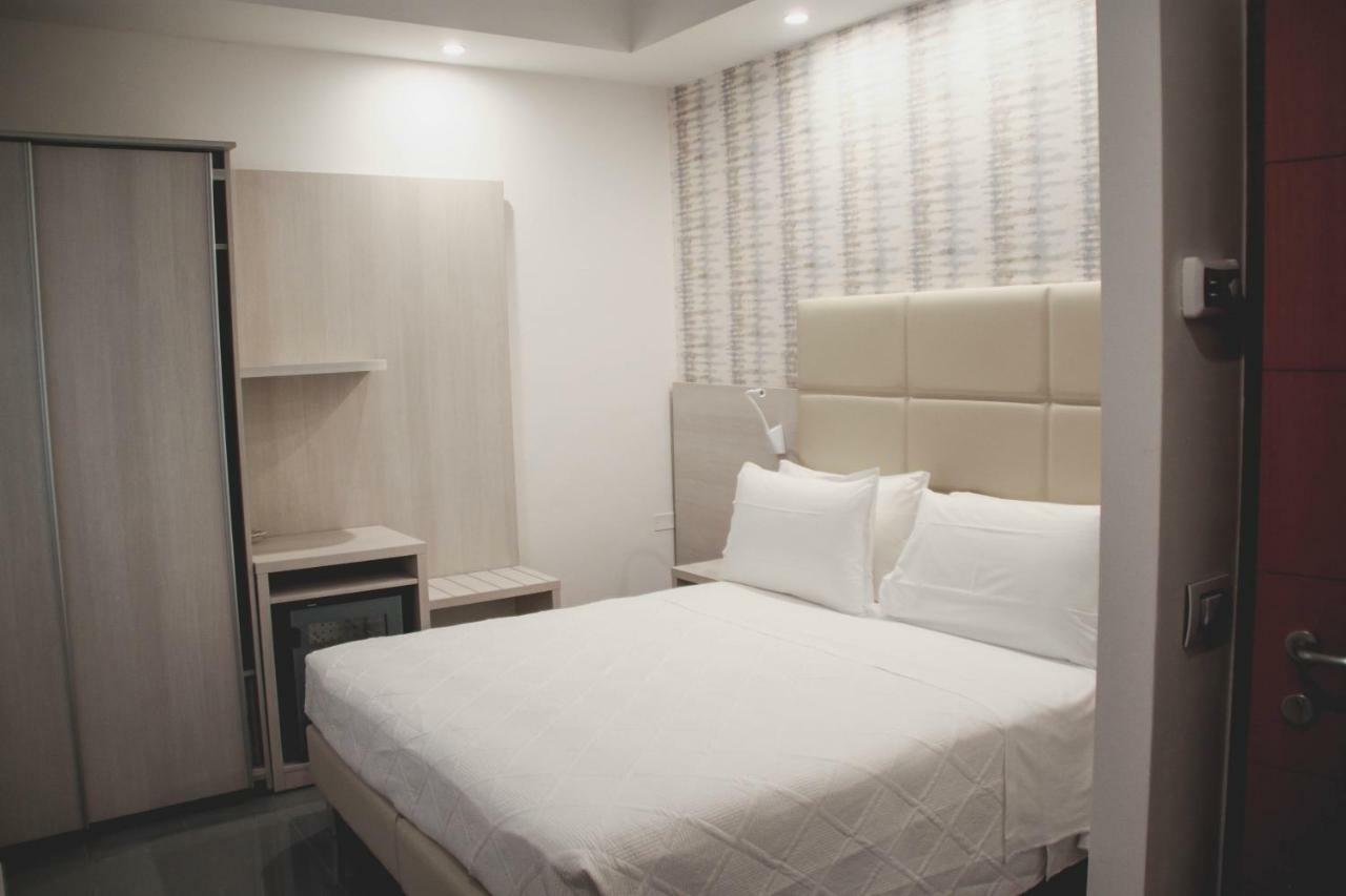 Superior Double or Twin Room,800165844:JPEG