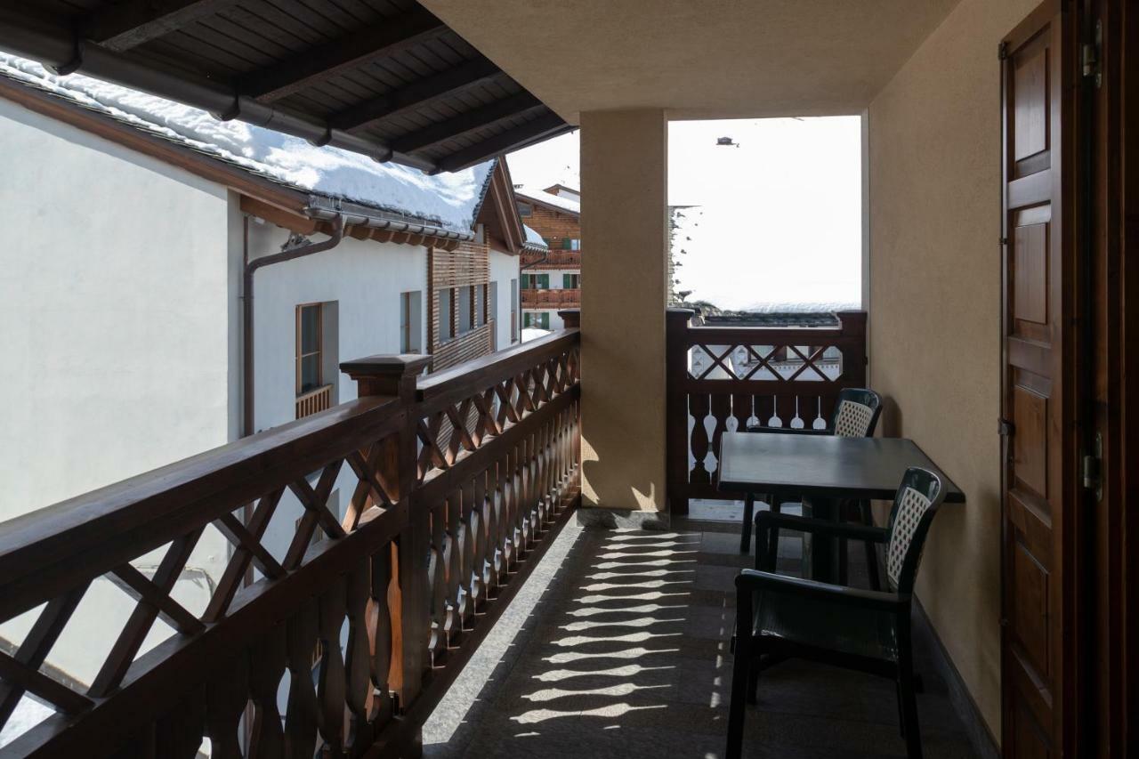 Deluxe Double or Twin Room Balcony,804885243:JPEG