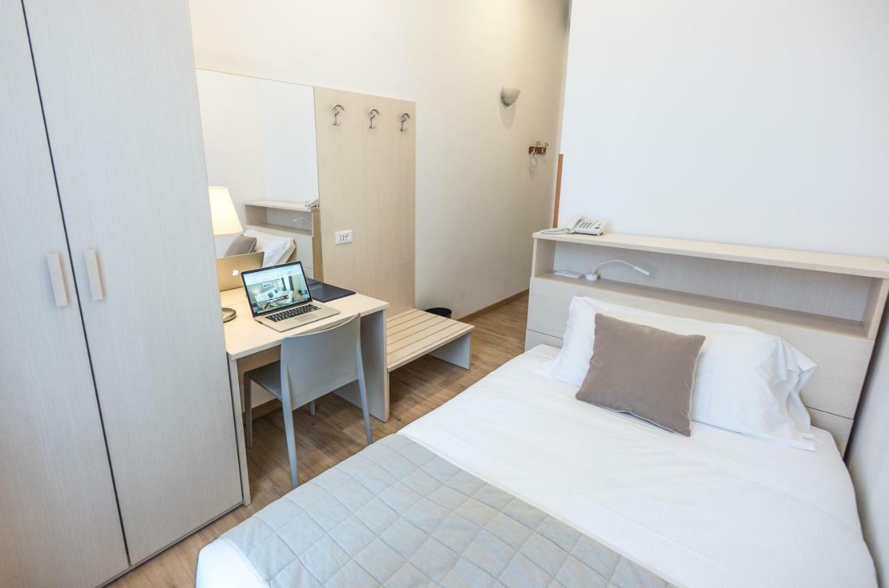 Single Room,1089726664:JPEG