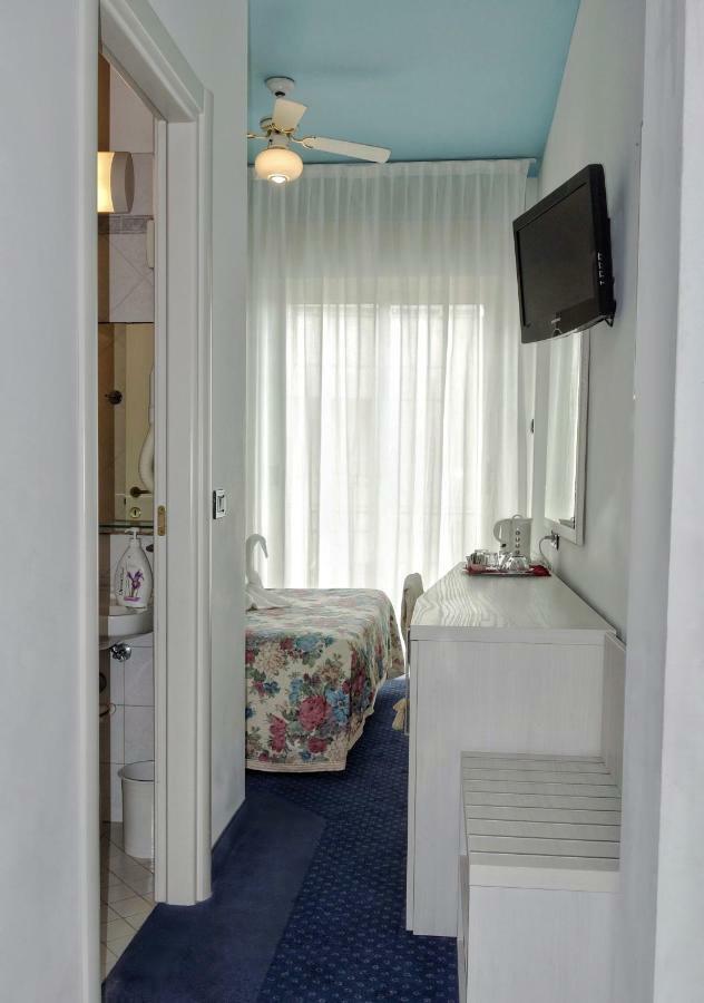 Economy Double Room Balcony