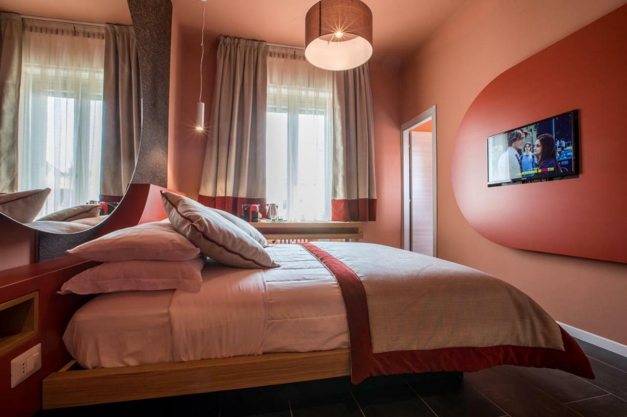 Standard King Room,811264374:JPEG