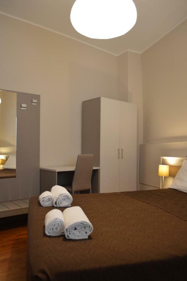 Budget Double or Twin Room,925698742:JPEG