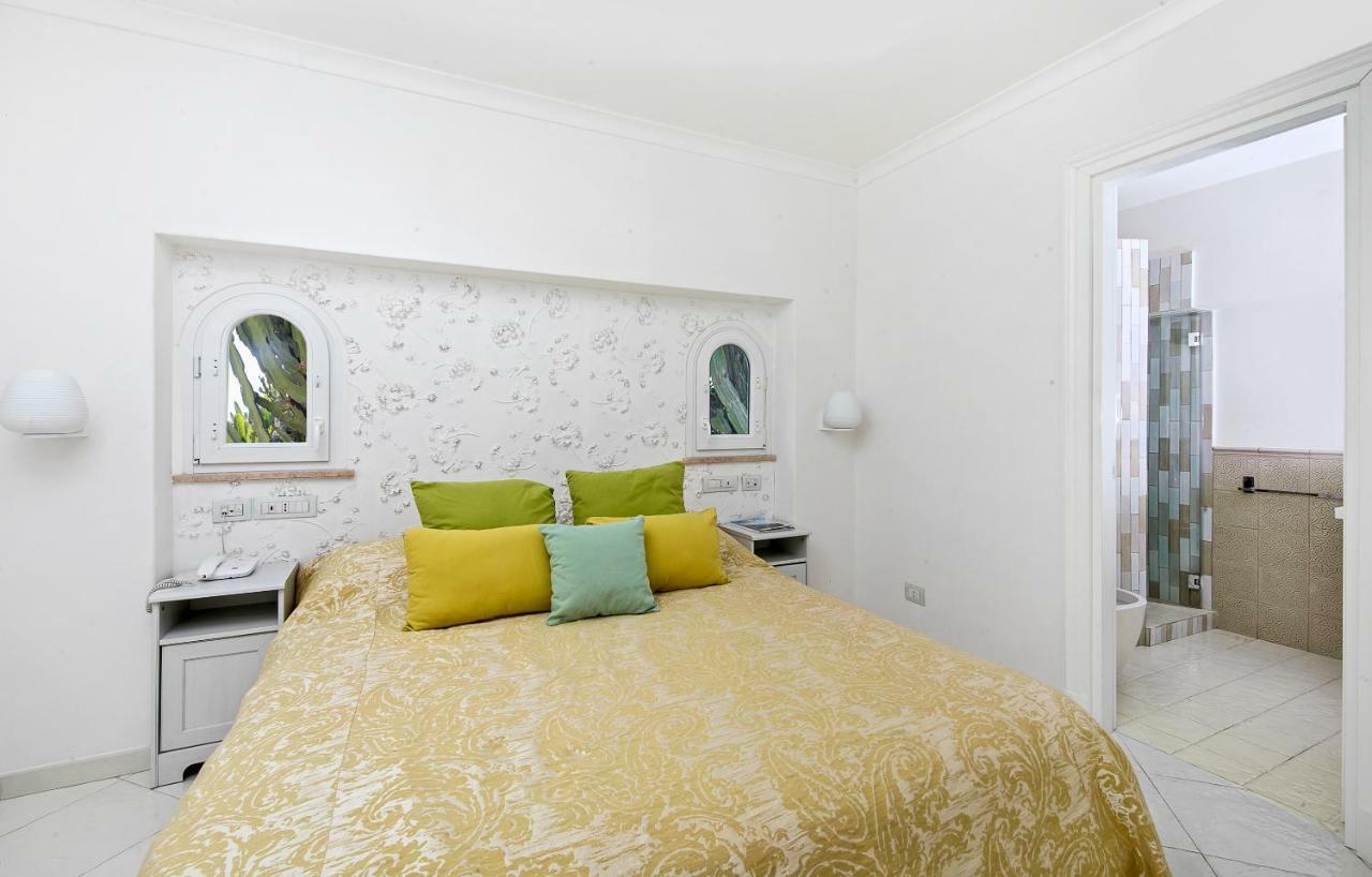 Two-Bedroom Suite,813216768:JPEG