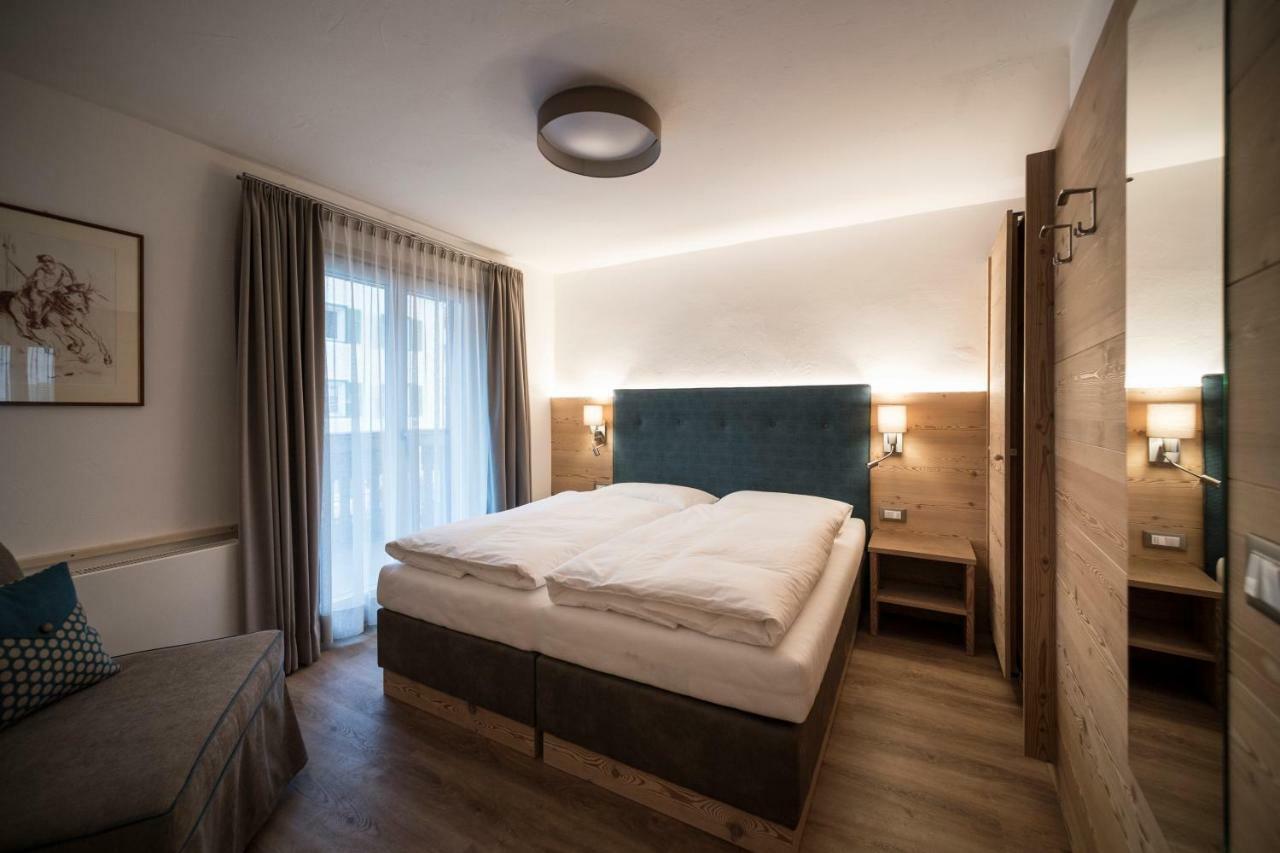 One-Bedroom Apartment,814512500:JPEG