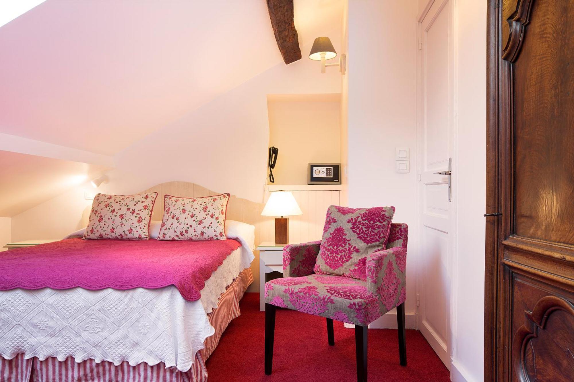 Double Room,814888820:JPEG