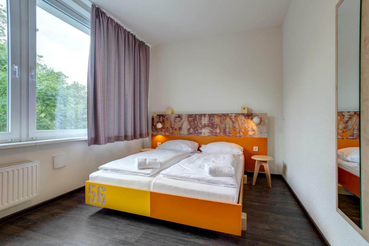 Double Room,687745206:JPEG