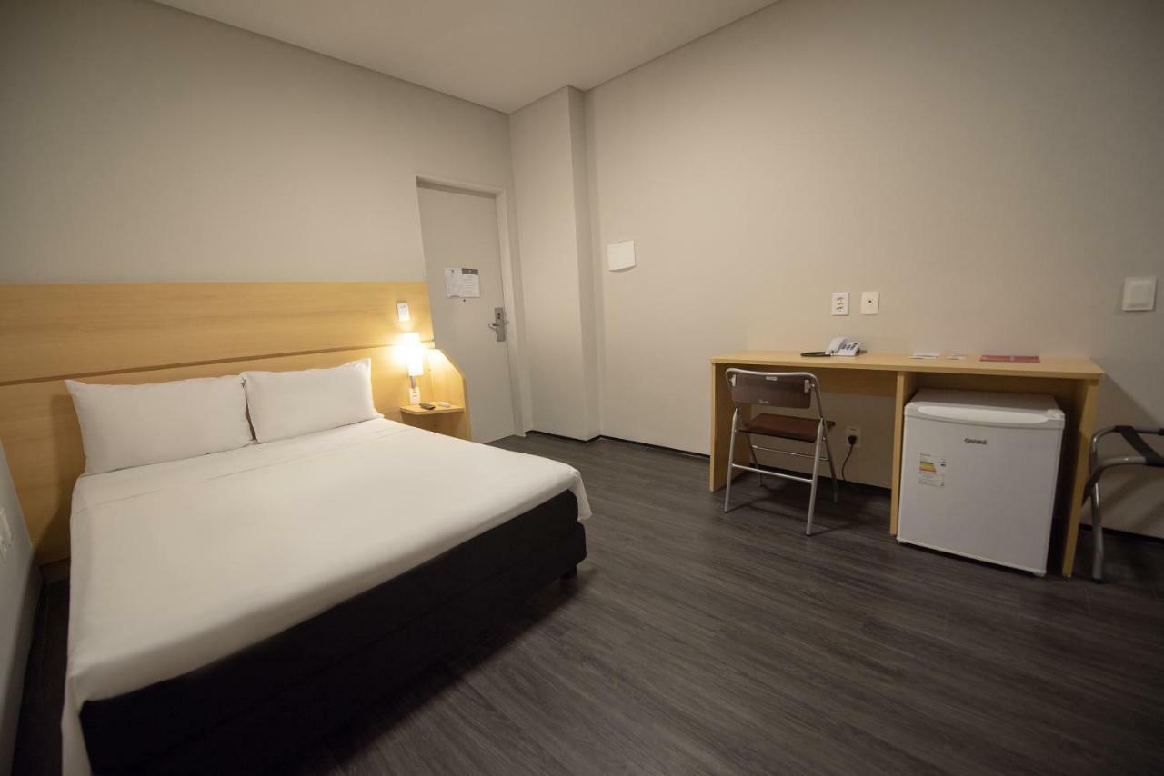Standard Apartment Queen Bed,1310484424:JPEG