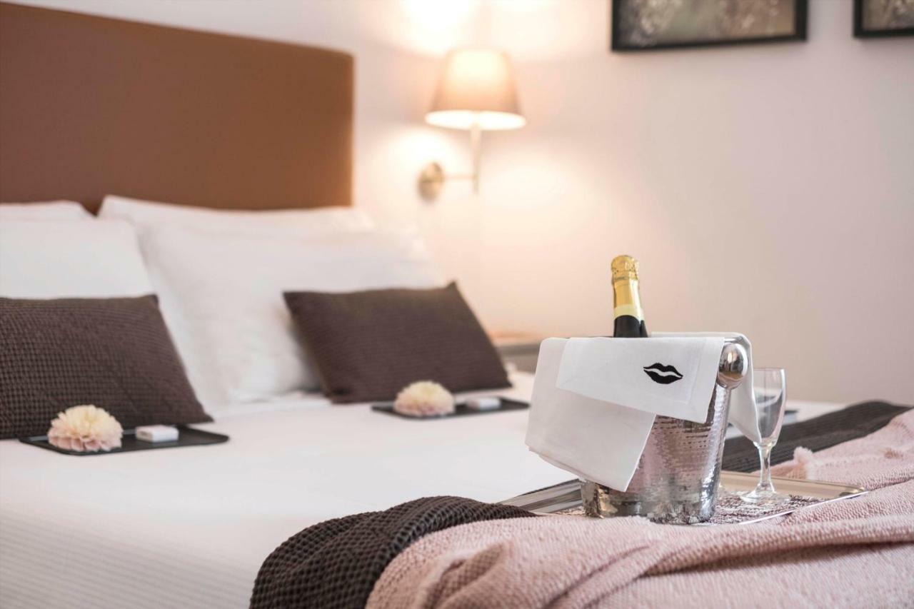 Superior Triple Room,815788724:JPEG