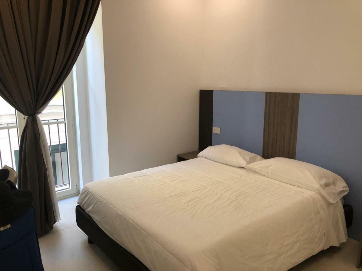 Double Room Balcony,812406308:JPEG