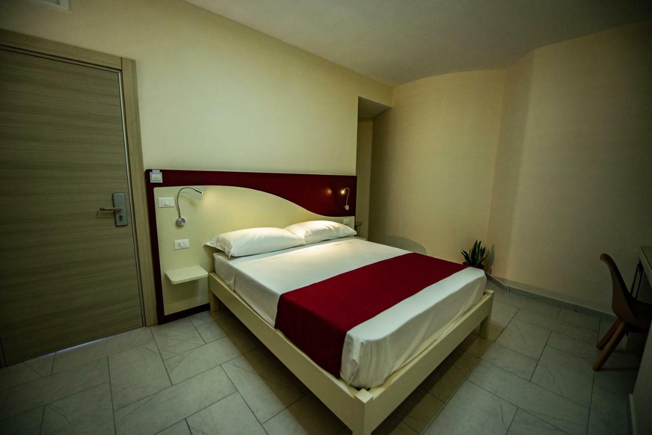 Classic Double Room Annex,816464540:JPEG