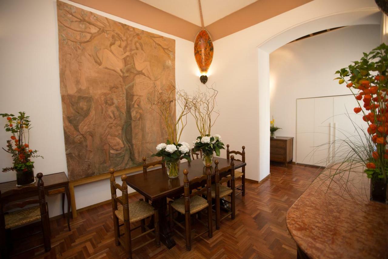 Triple Room with St. Peter View