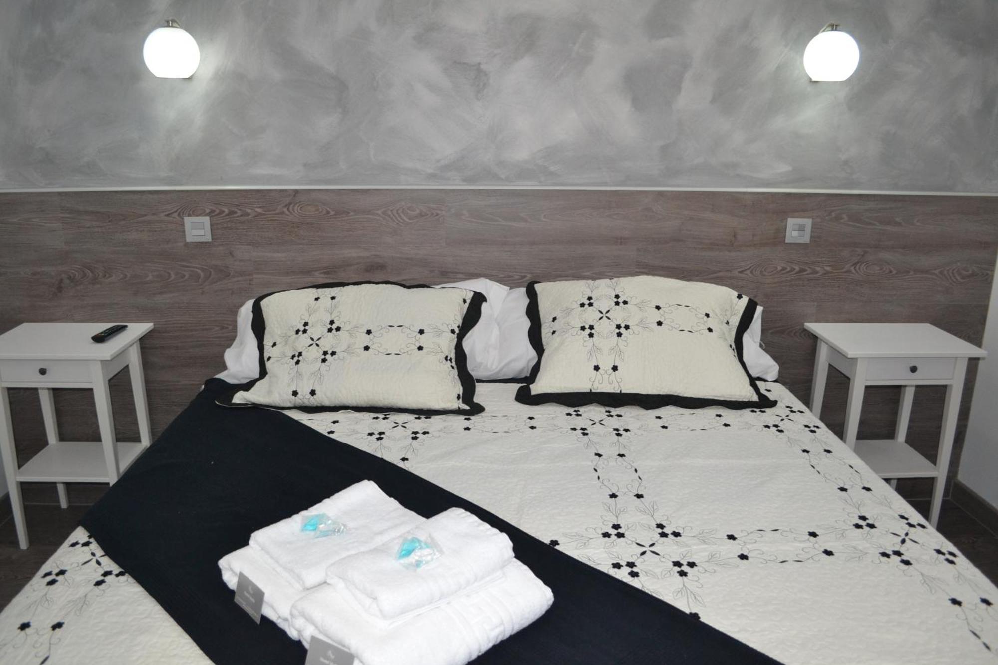 Superior Double Room,820473770:JPEG