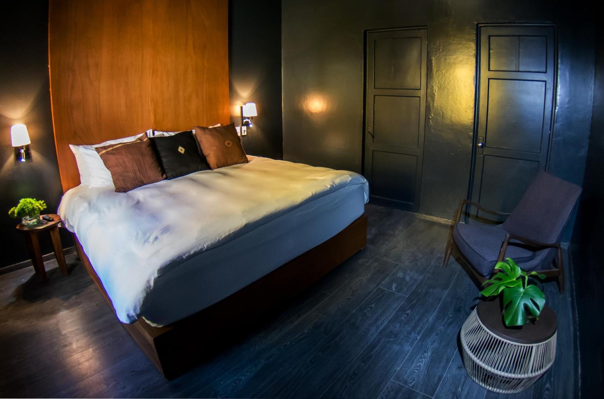 Premium Suite
