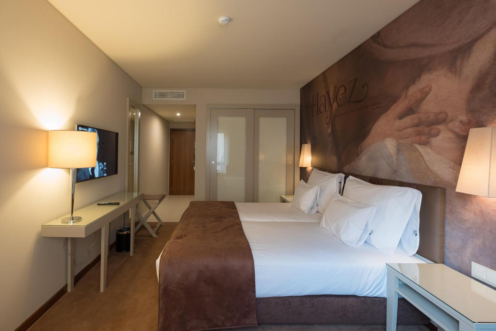 Twin Room Extra Bed