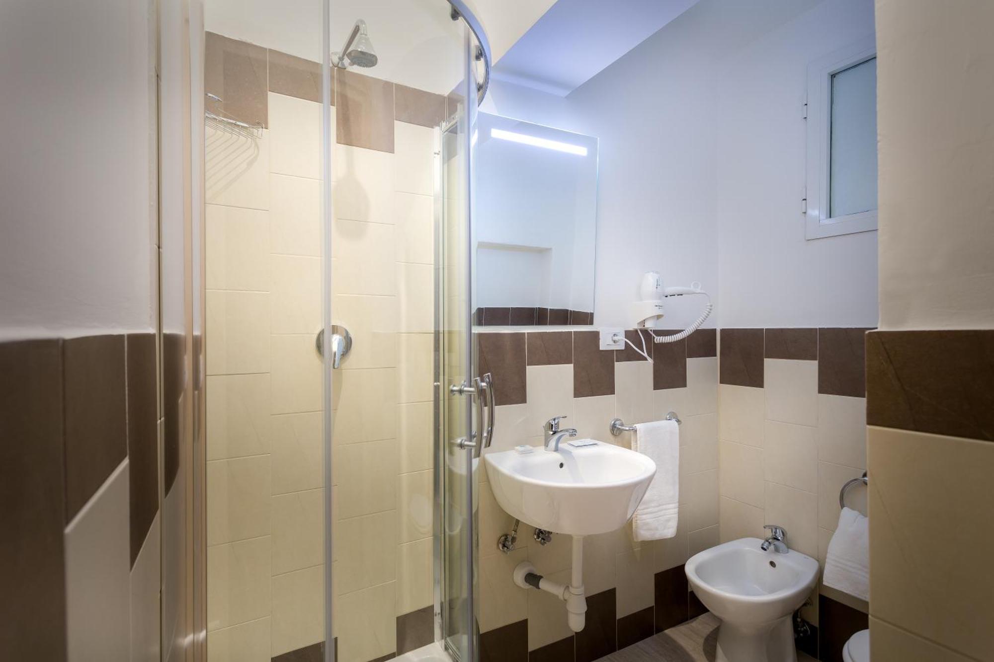 Triple Room,822763130:JPEG