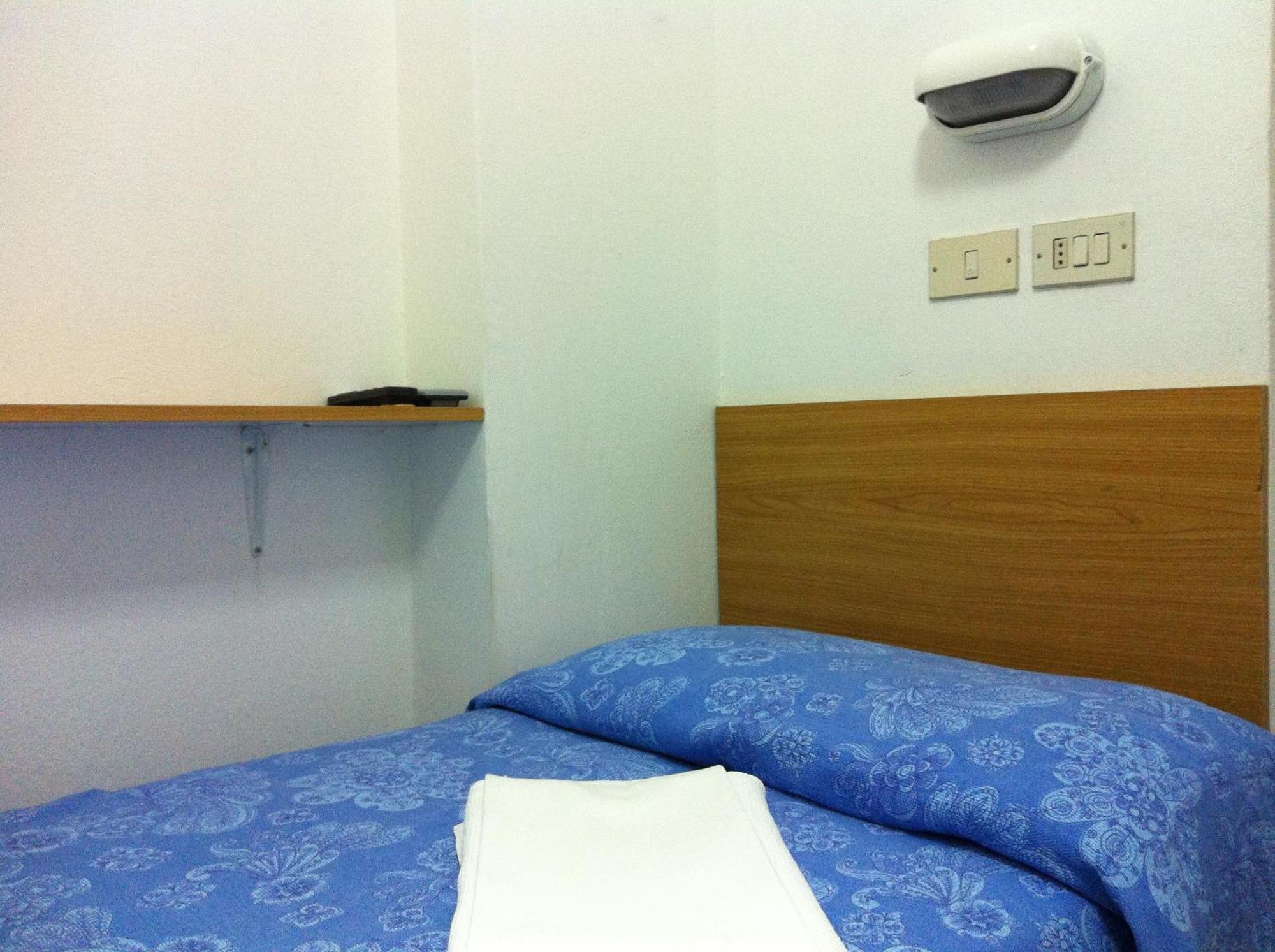 Single Room Balcony,1580585541:JPEG