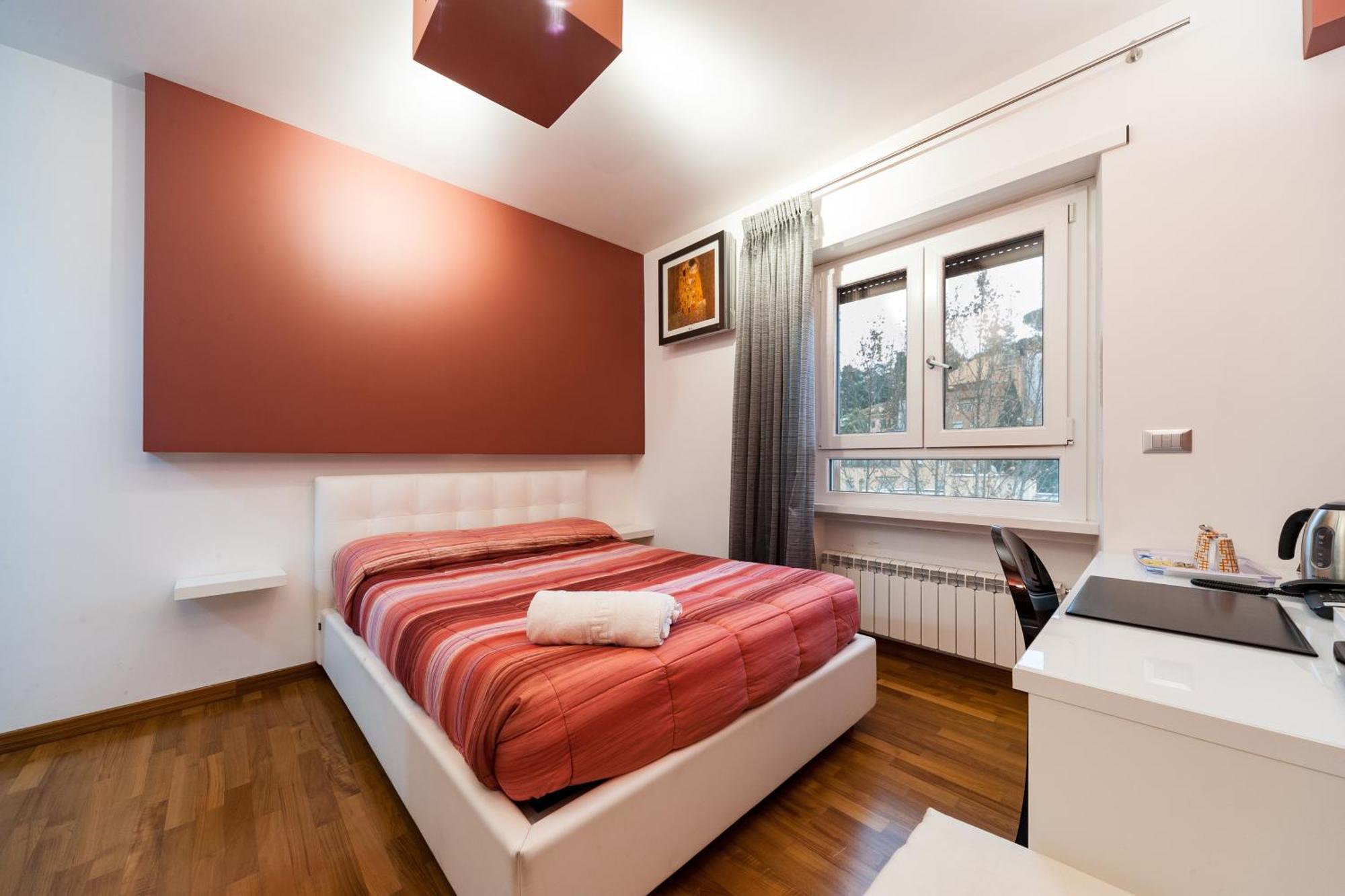 Double Room,822949694:JPEG