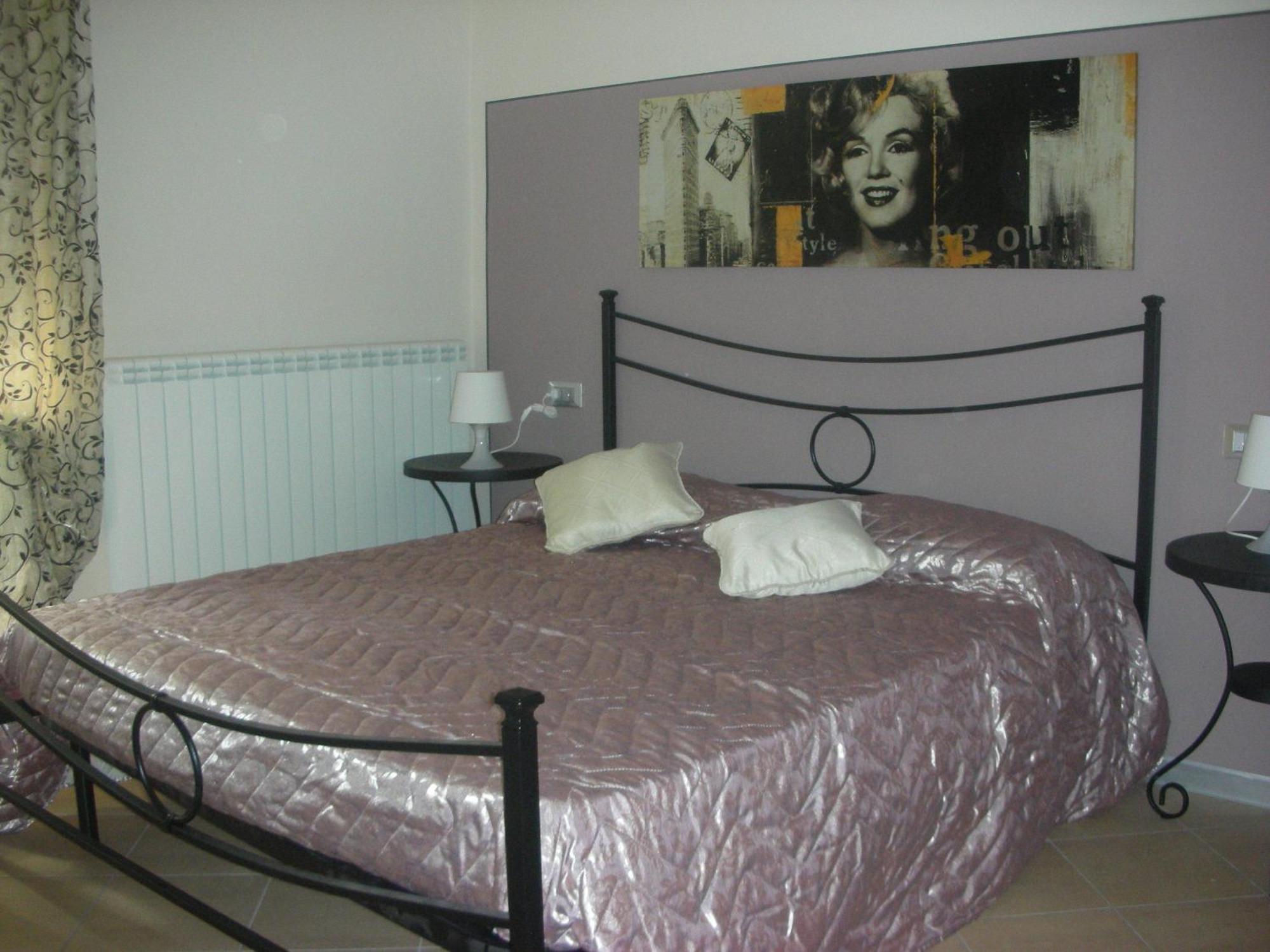 Double Room,247167869:JPEG