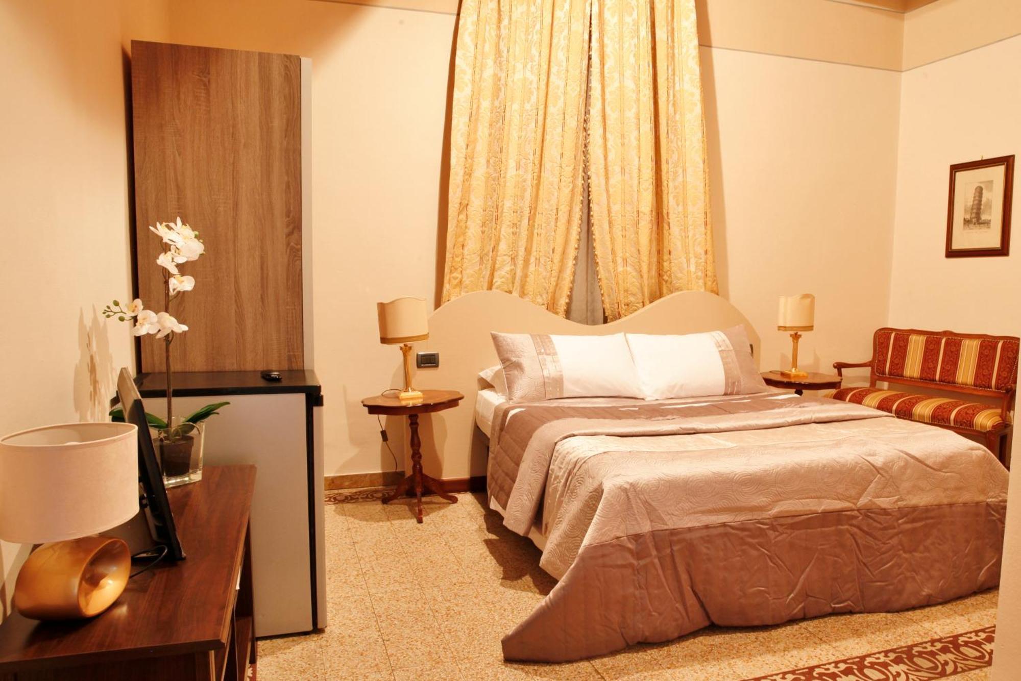 Double Room,823306814:JPEG