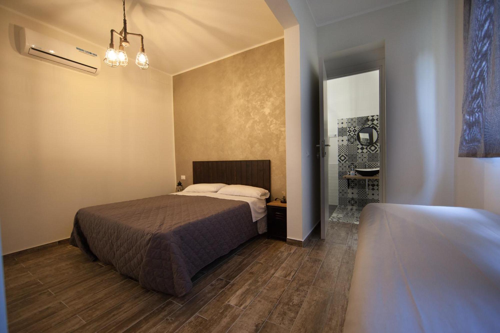 Triple Room,825561737:JPEG