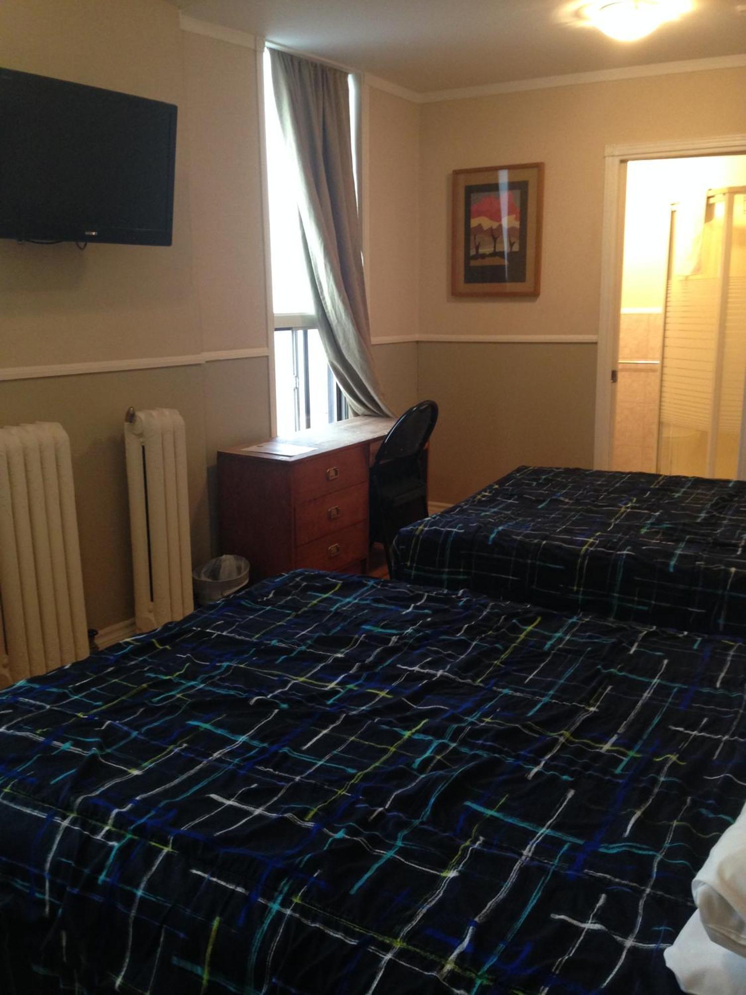 Double Room Two Double Beds Private Bathroom,689039676:JPEG